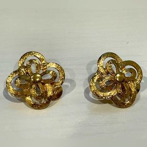 Vintage Monet Gold Tone Flower Swirl Clip on Earrings